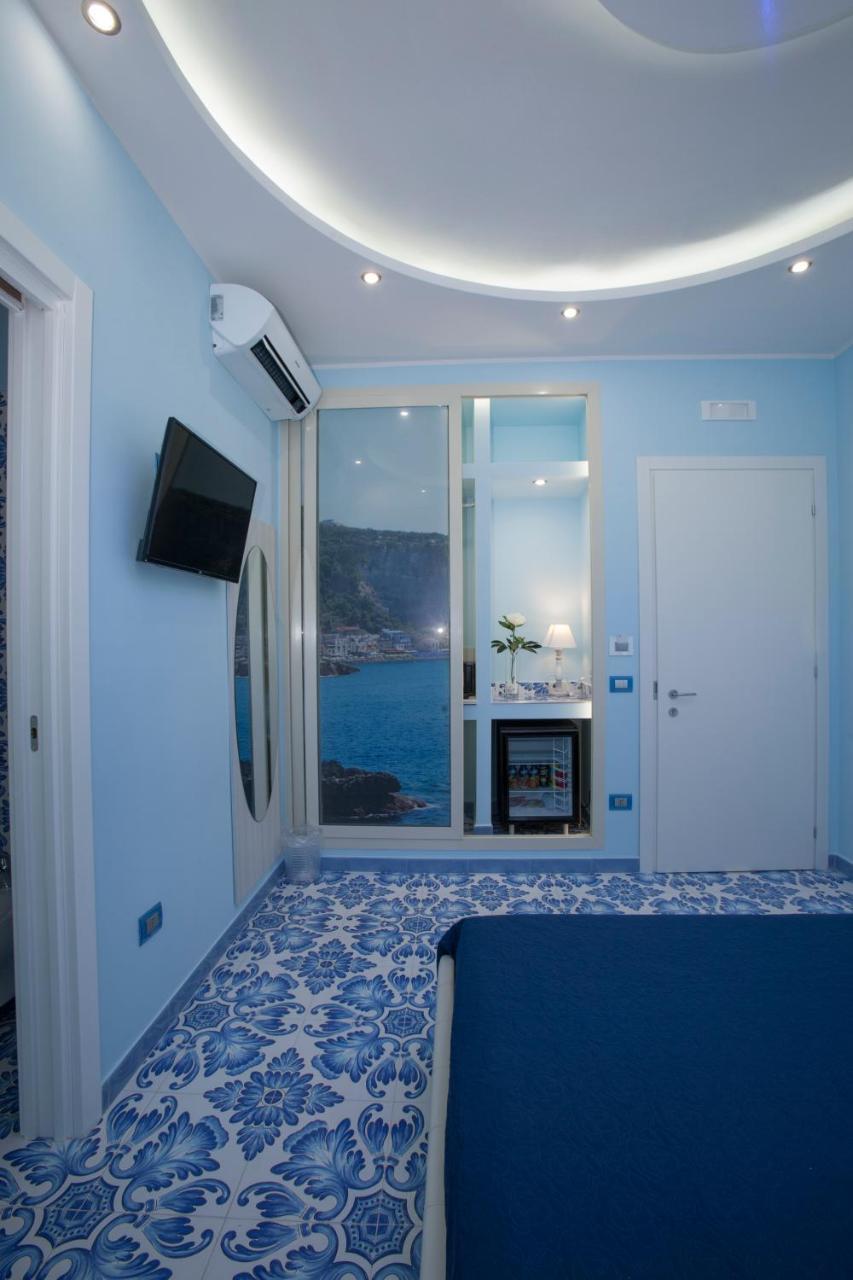 Golfo Delle Sirene Bed & Breakfast Sorrento Exterior photo